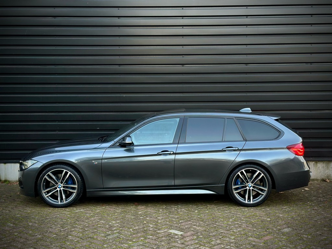 Foto van BMW 320i