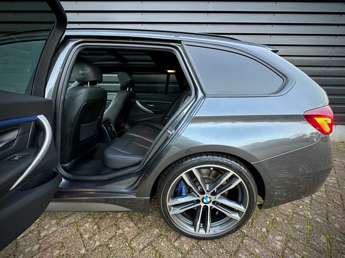Foto van BMW 320i