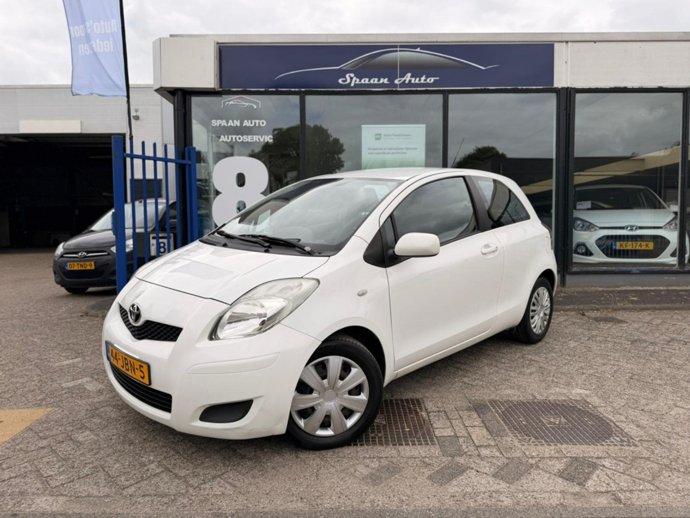 Toyota Yaris 1.3 VVTi Aspiration 2009 - voorkant
