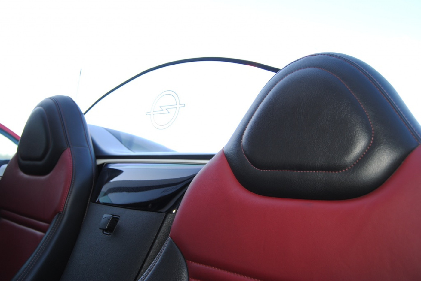 Foto van Opel GT
