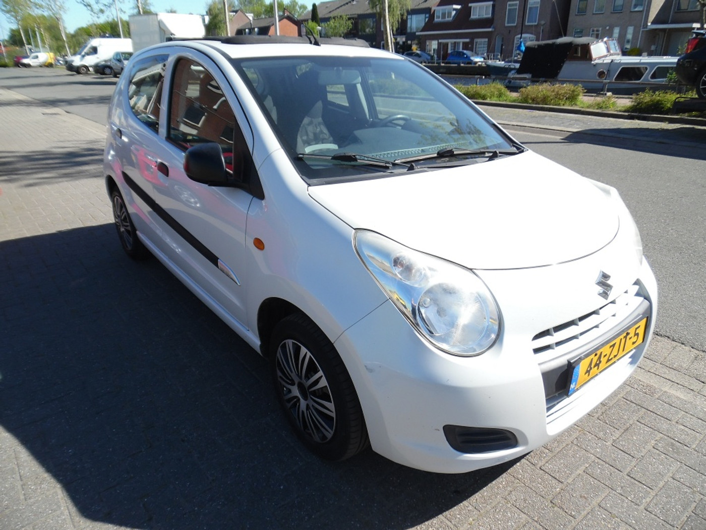 Foto van Suzuki Alto