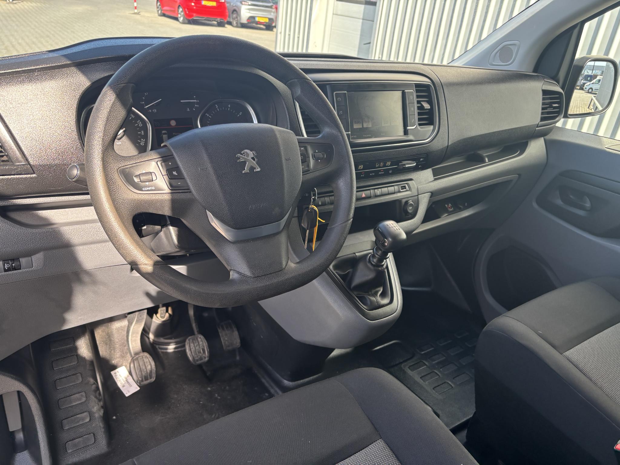Foto van Peugeot Expert