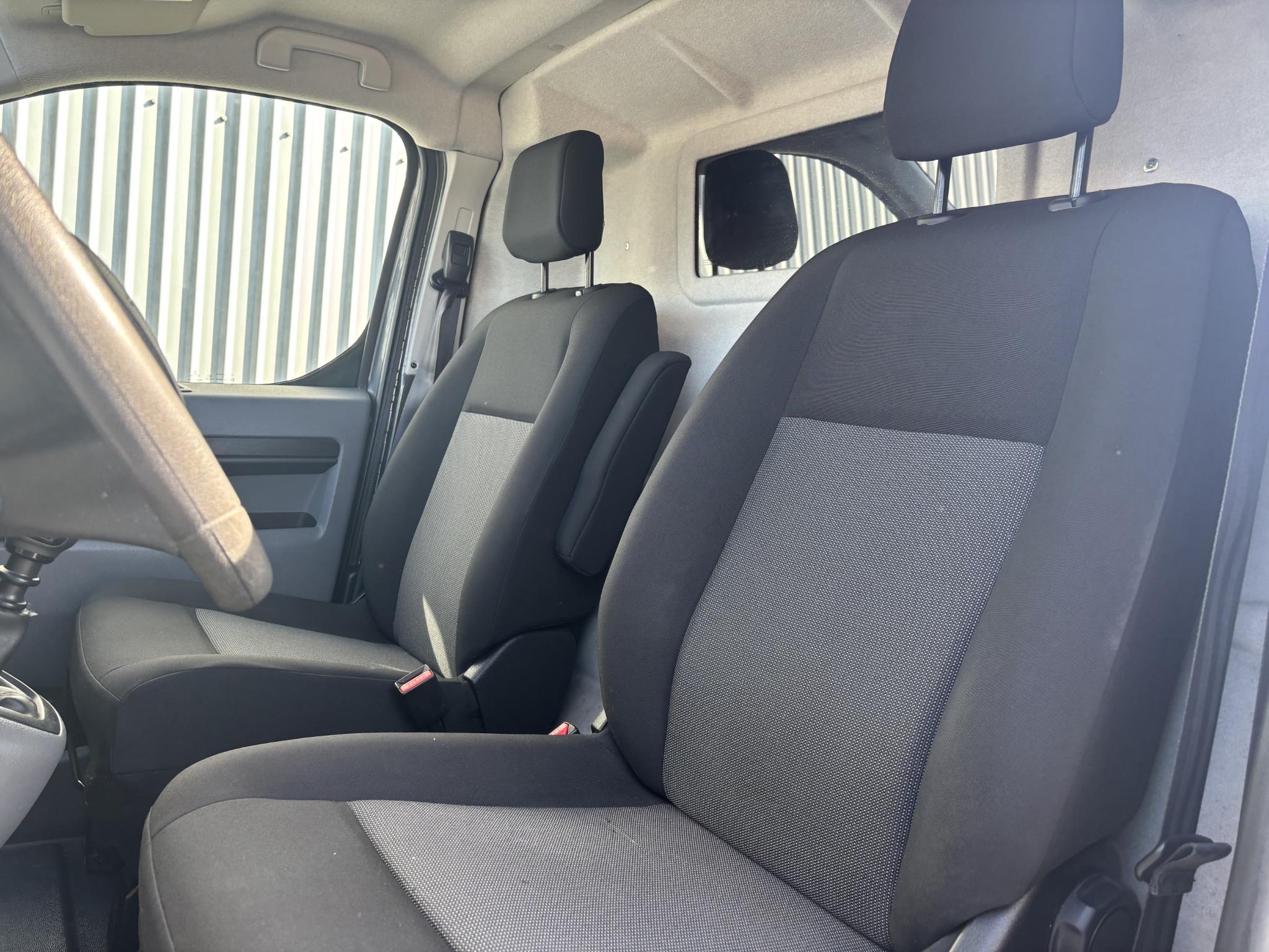 Foto van Peugeot Expert