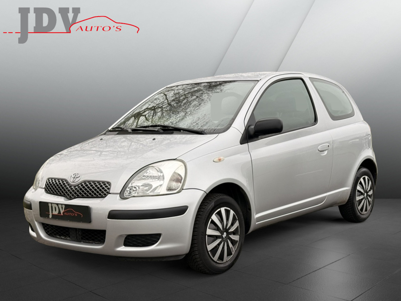 Toyota Yaris 1.0 VVT-i Terra stuurbekrachtiging 2004 - voorkant