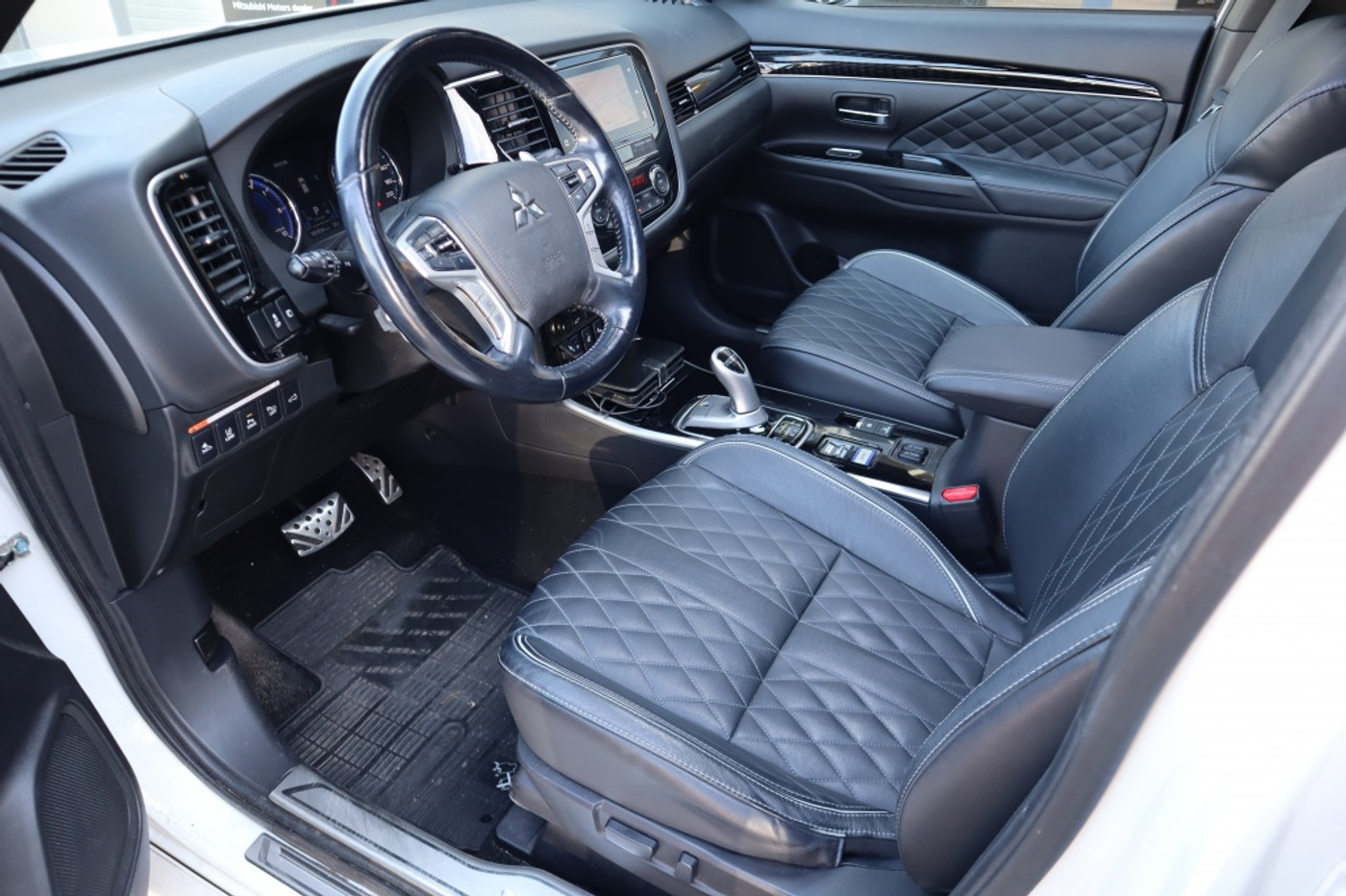 Foto van Mitsubishi Mitsubishi Outlander