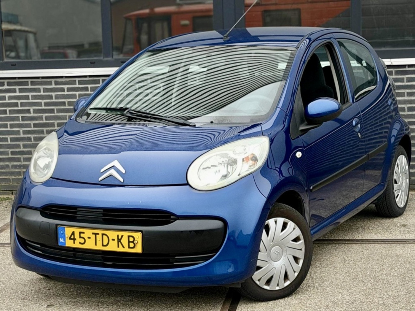 Citroen Citroen C1 1.0-12V Ambiance |Stuurbkr |Nieuwe APK |NAP 2006 - voorkant