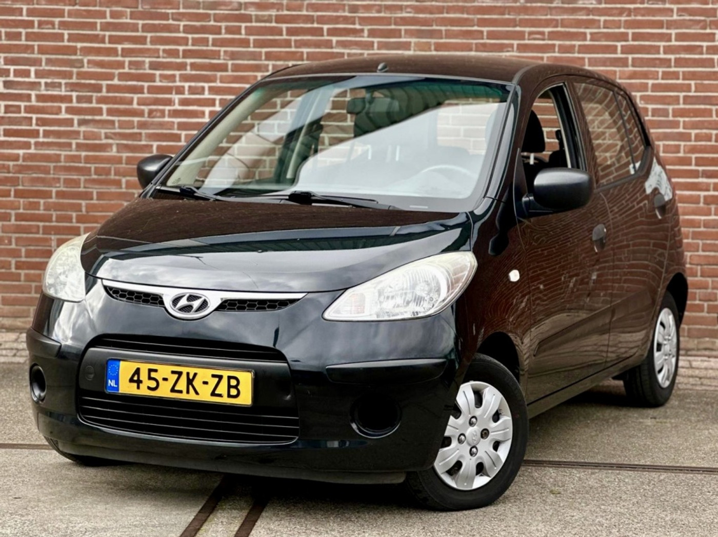 Hyundai I 10 1.1 Active |Stuurbkr |Nieuwe APK |NAP | 2008 - voorkant