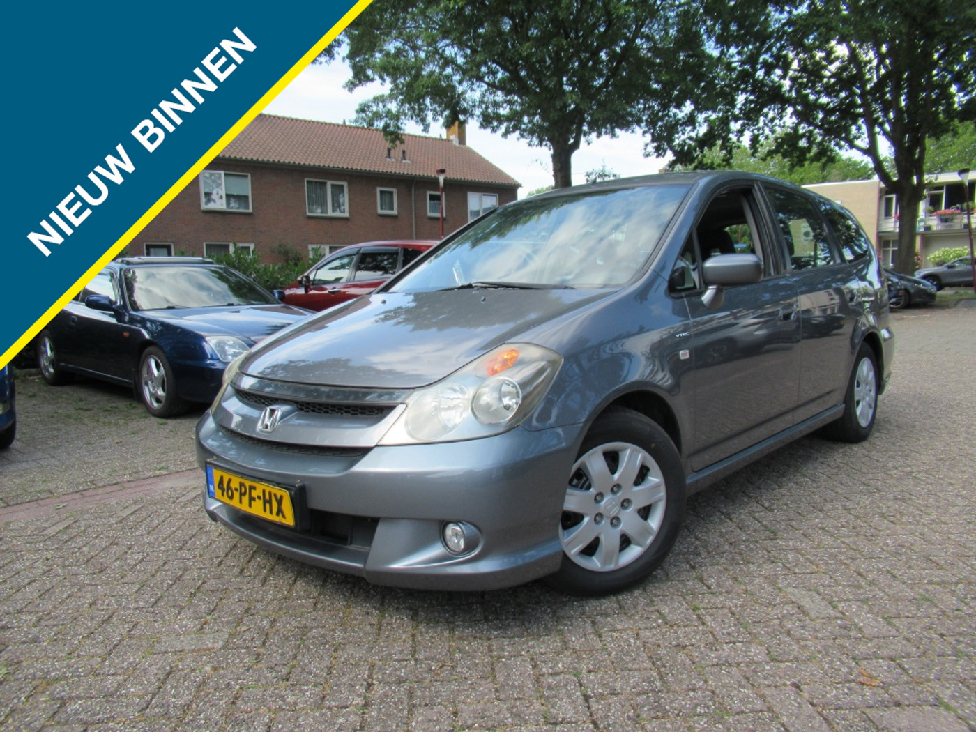 Honda Honda Stream 1.7 VTEC I NW Gr. Beurt+Distributie+APK I VAKANTIEKLAAR! 2004 - voorkant