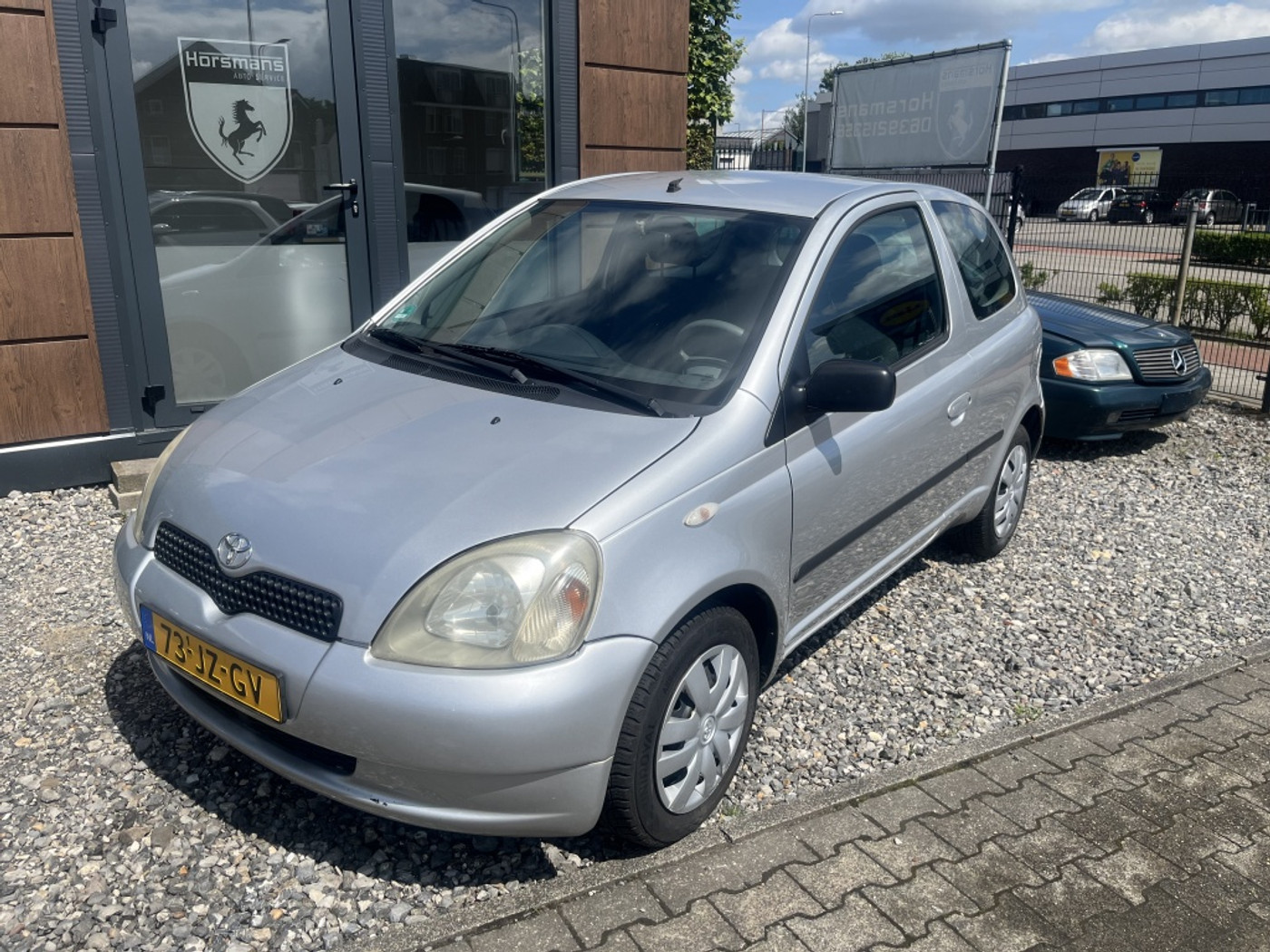 Toyota Yaris 1.0 VVT-i 2002 - voorkant