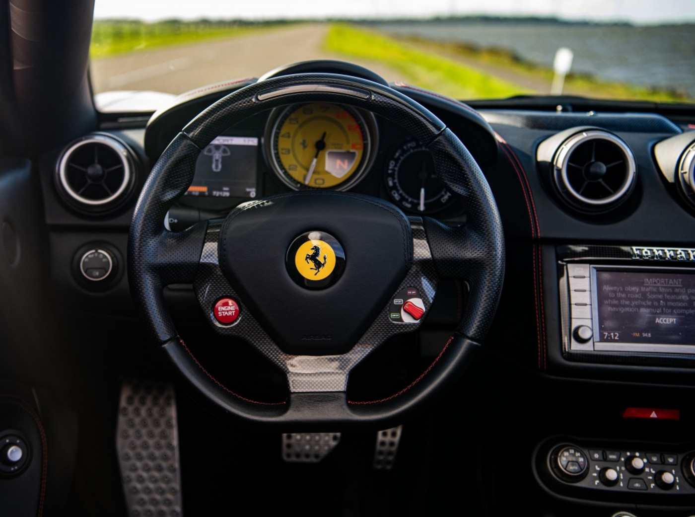 Foto van Ferrari California