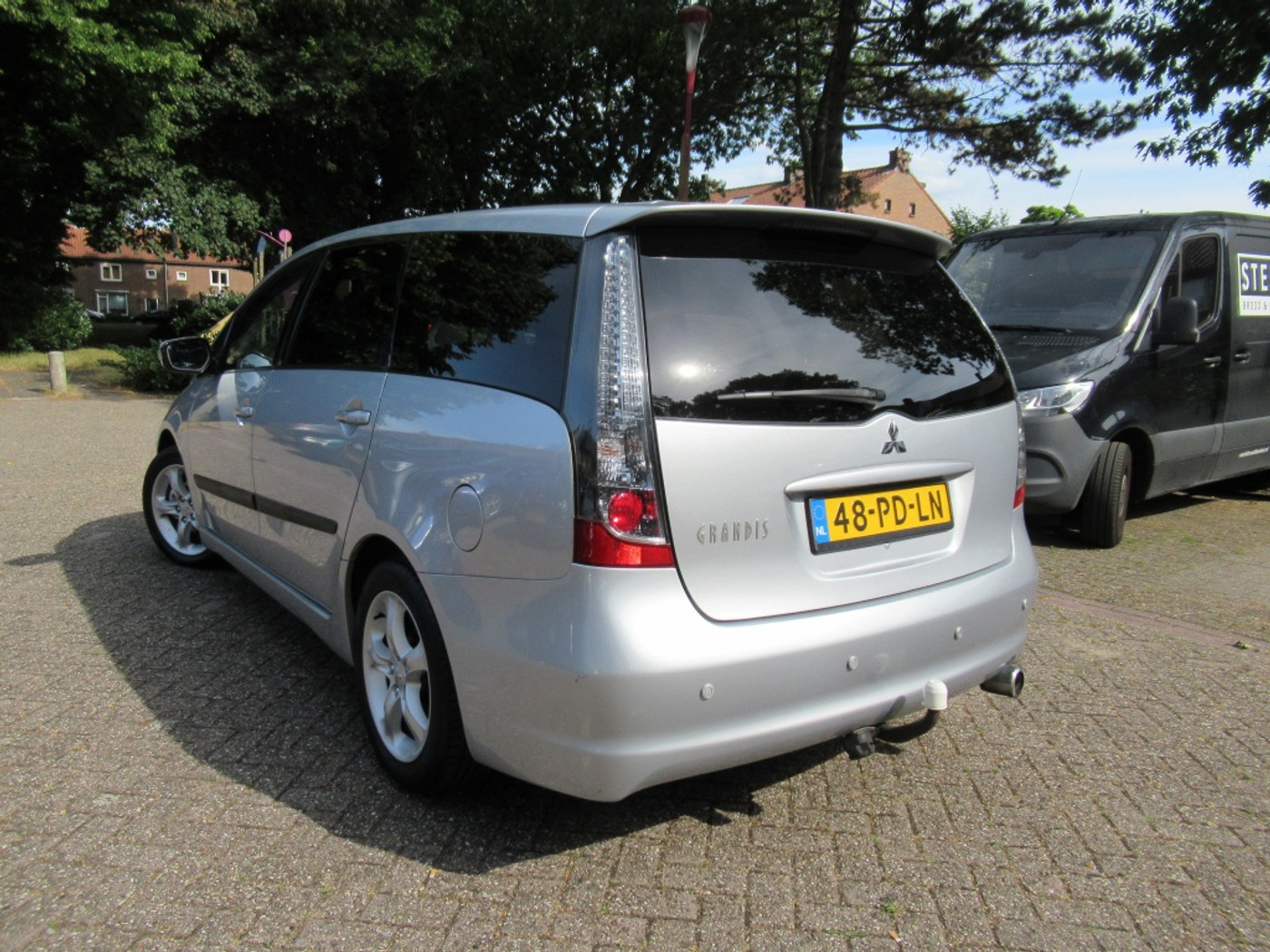 Foto van Mitsubishi Mitsubishi Grandis