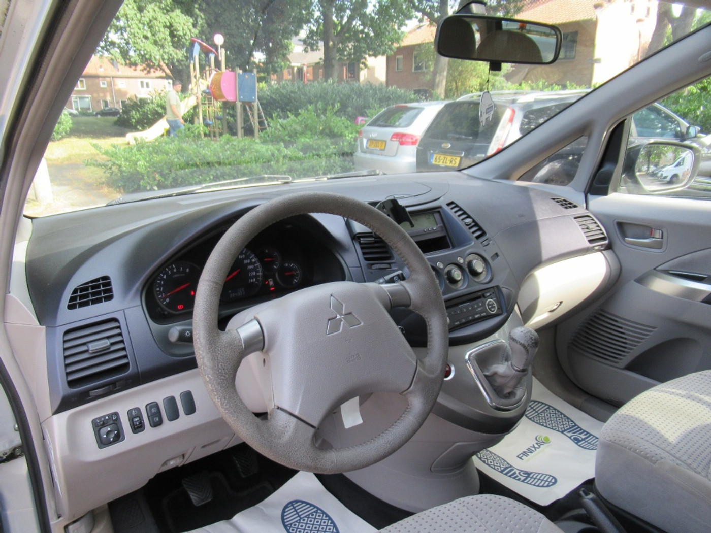 Foto van Mitsubishi Mitsubishi Grandis