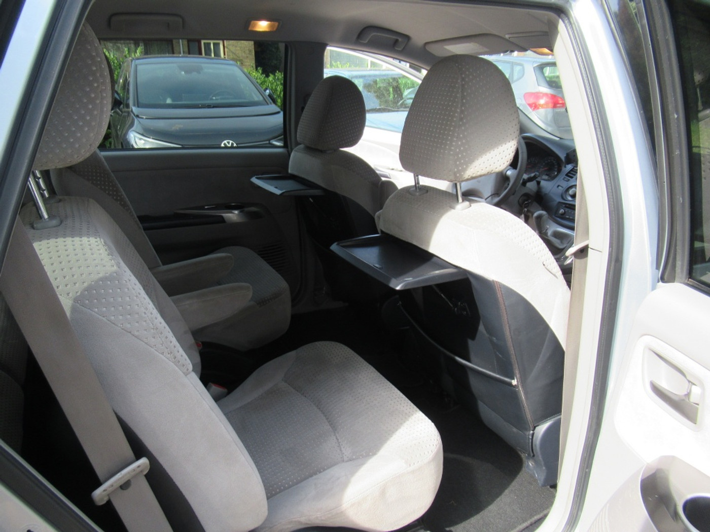 Foto van Mitsubishi Mitsubishi Grandis