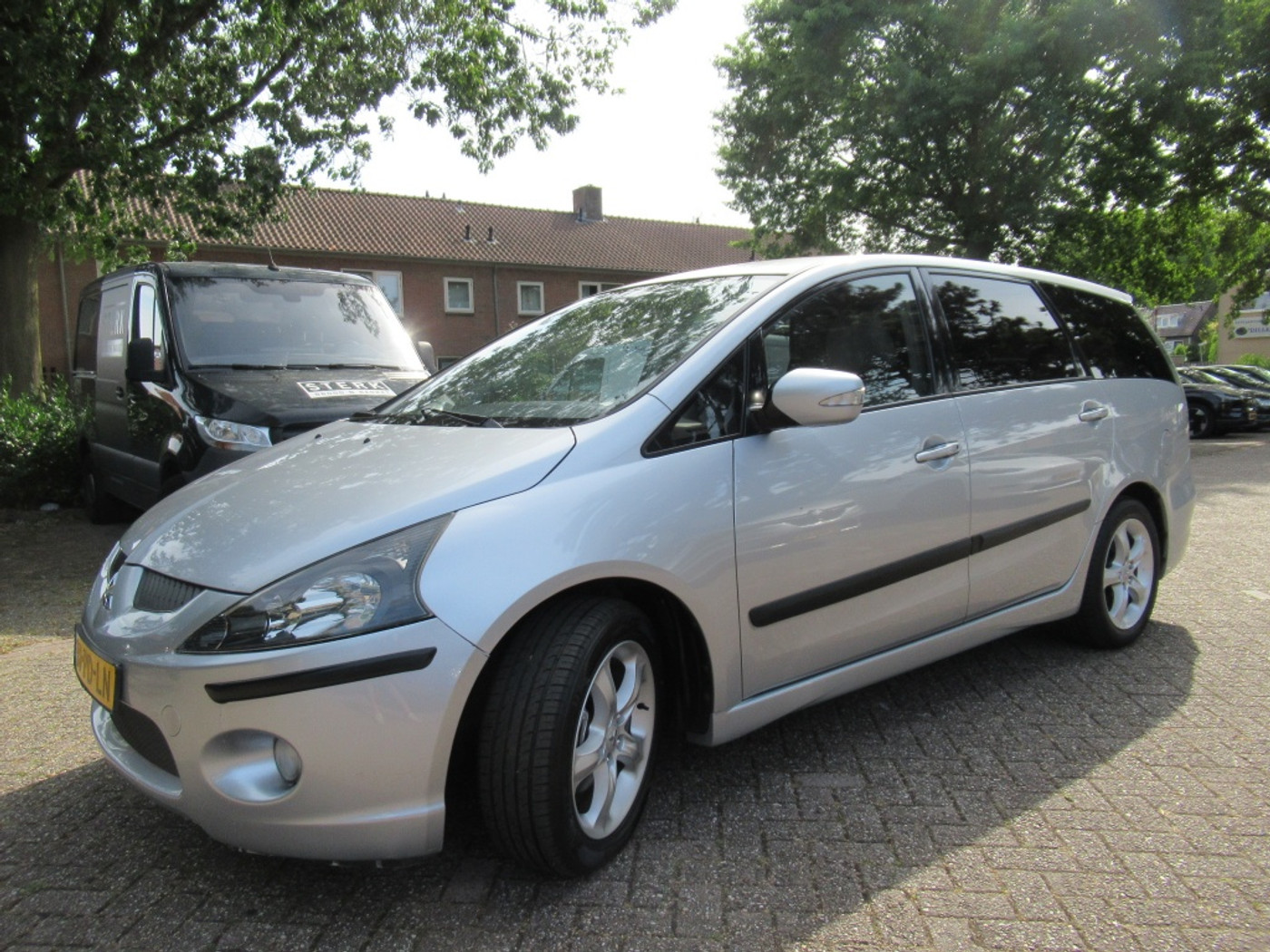 Foto van Mitsubishi Mitsubishi Grandis