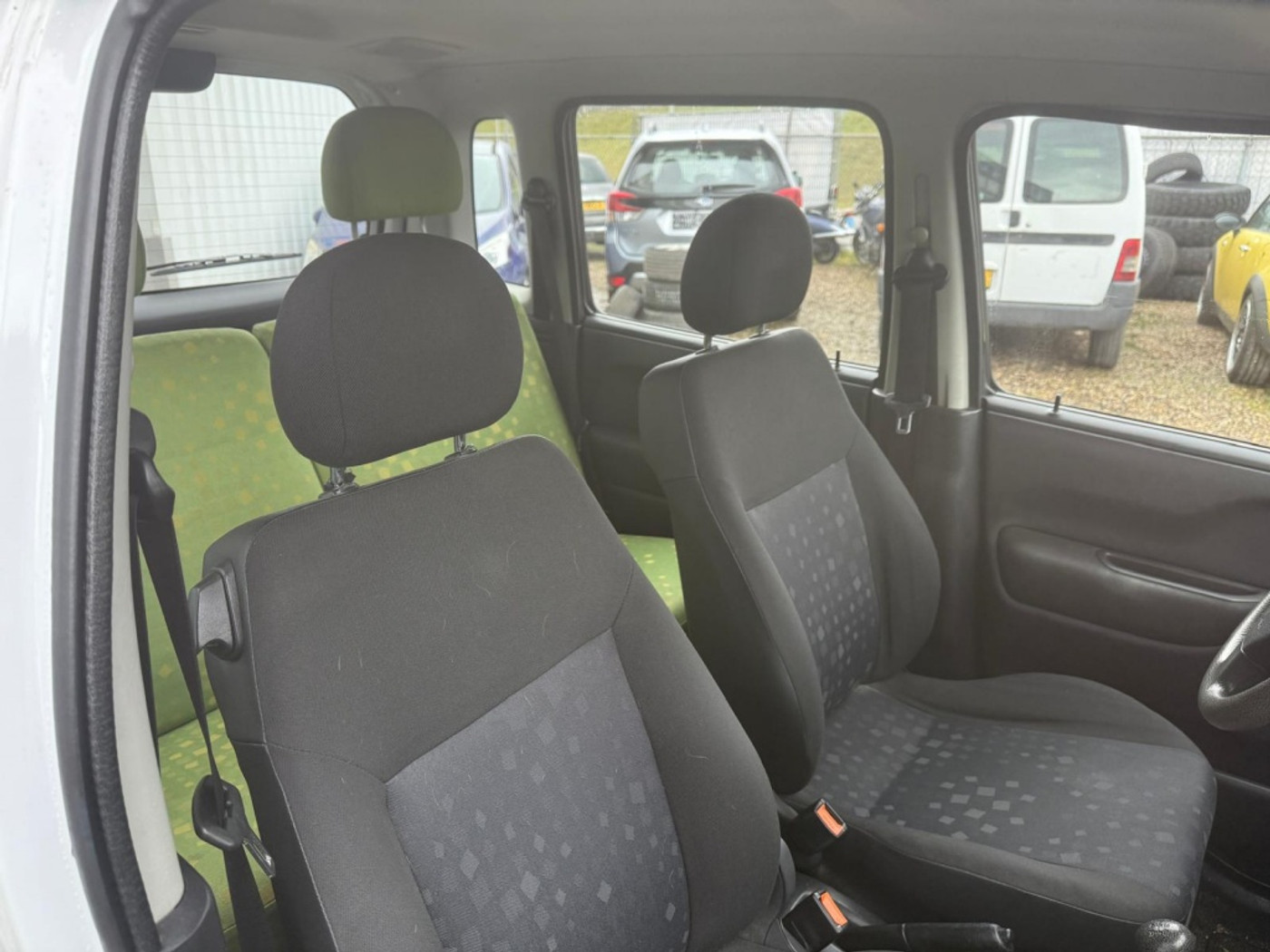 Foto van Opel Agila