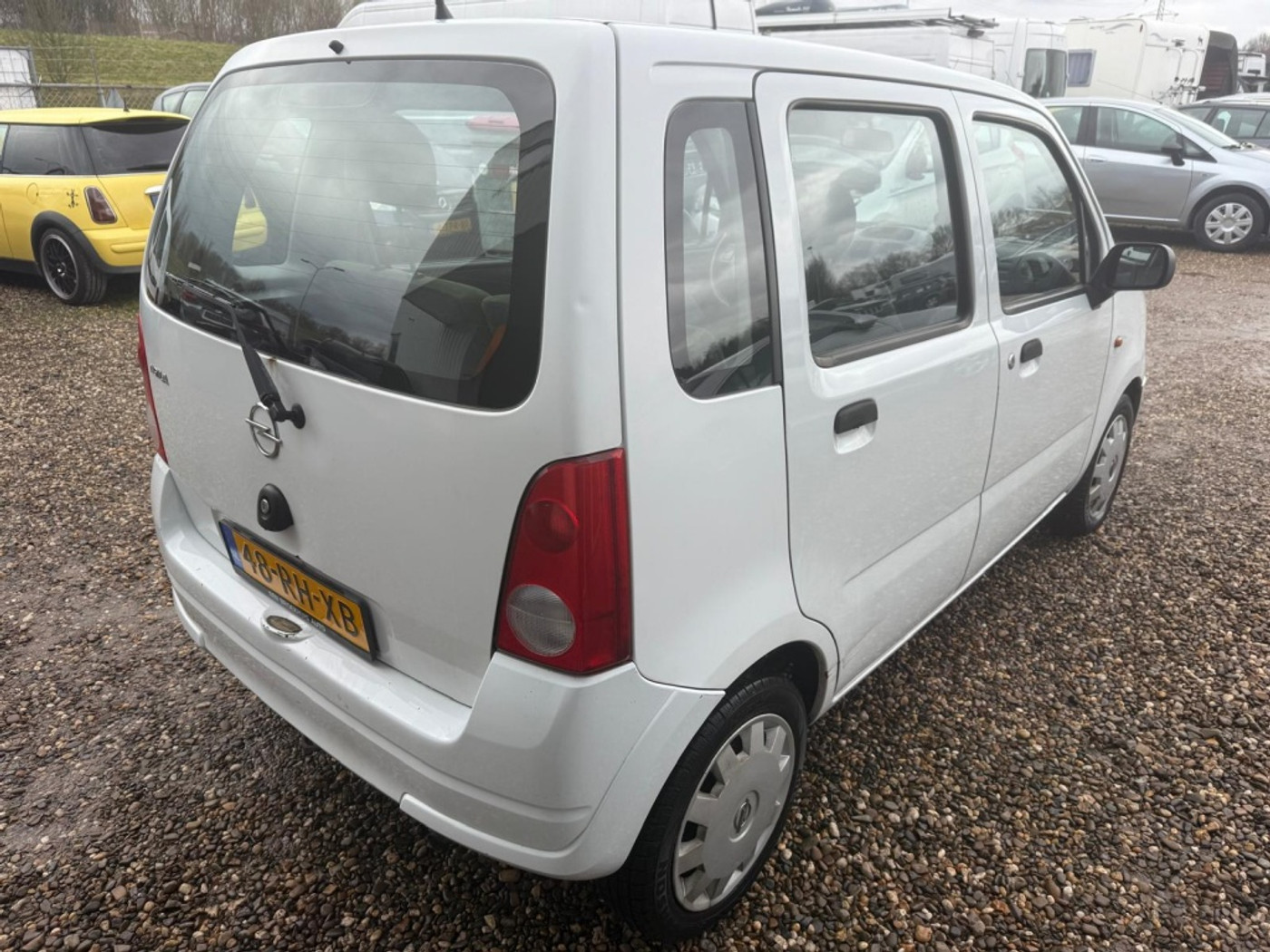 Foto van Opel Agila