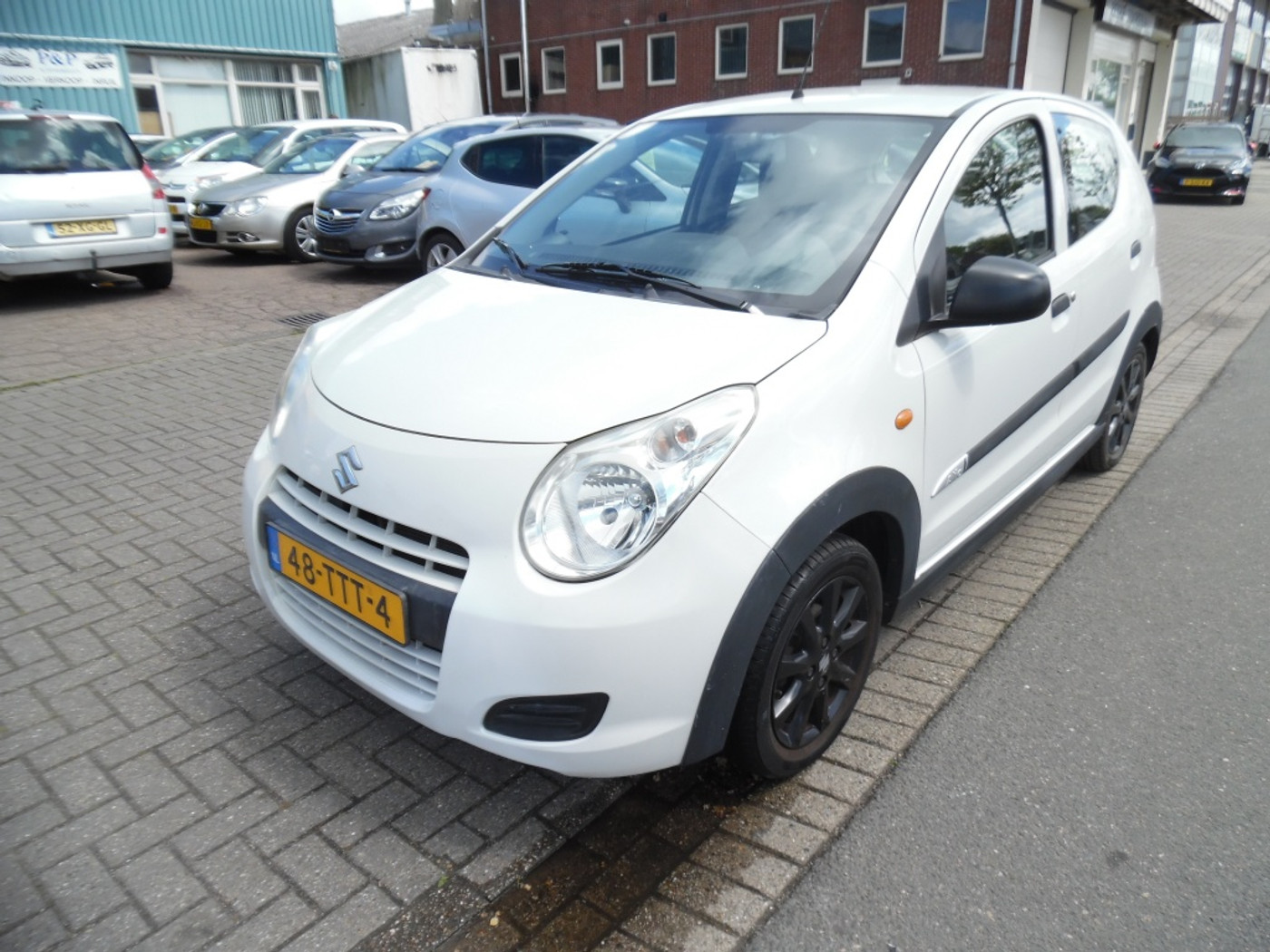 Suzuki Alto 1.0 Comfort Plus 2012 - voorkant