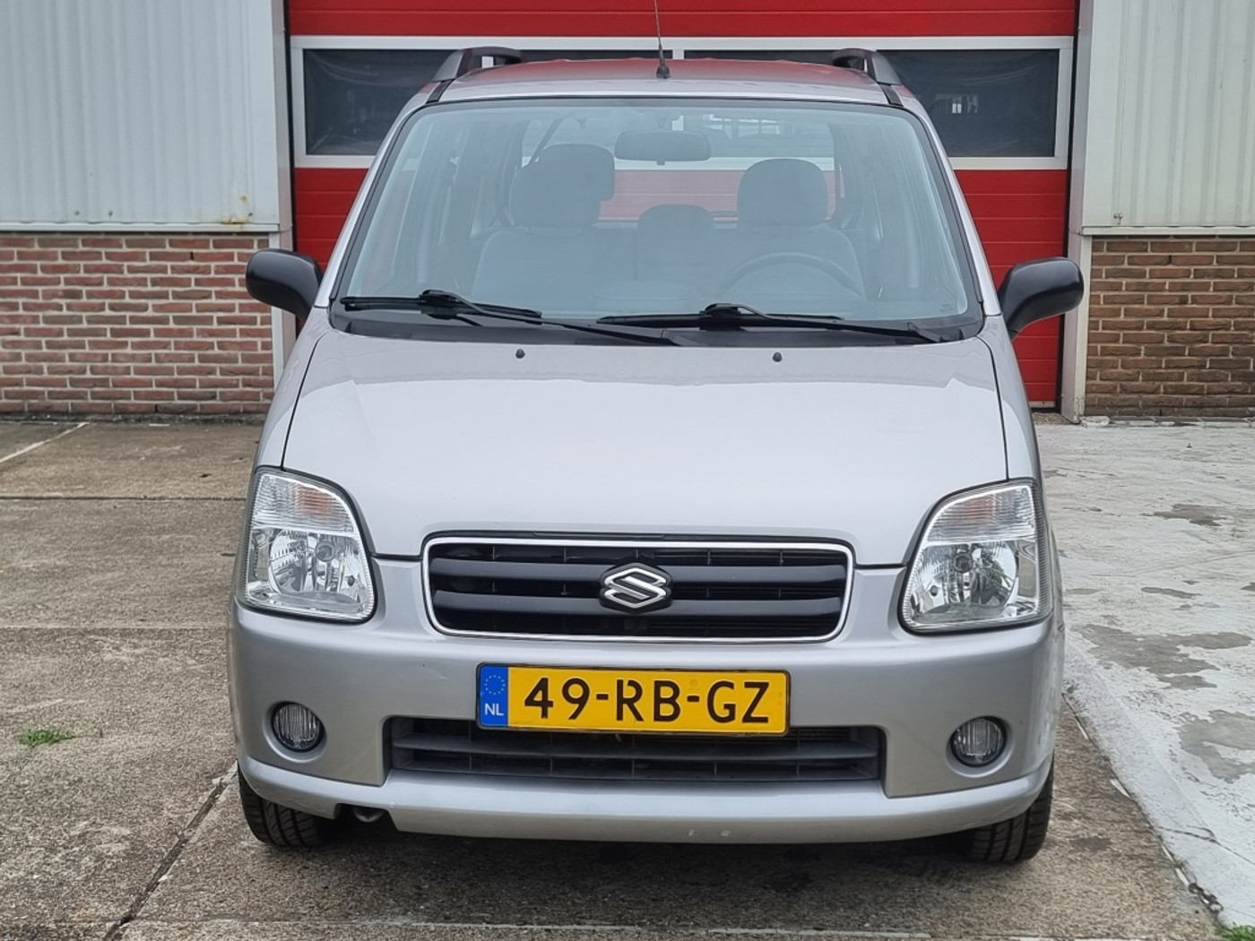 Foto van Suzuki Wagon R