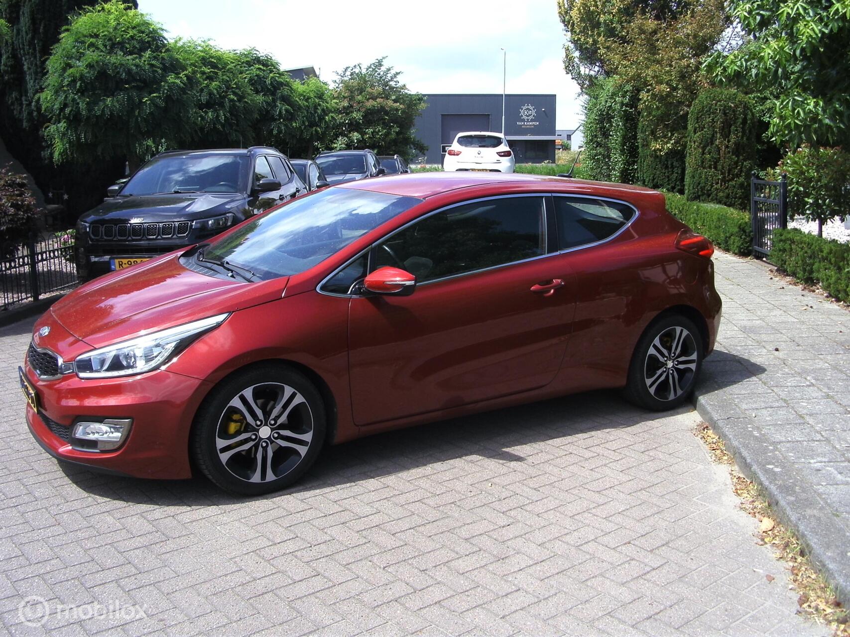 Foto van Kia Cee D
