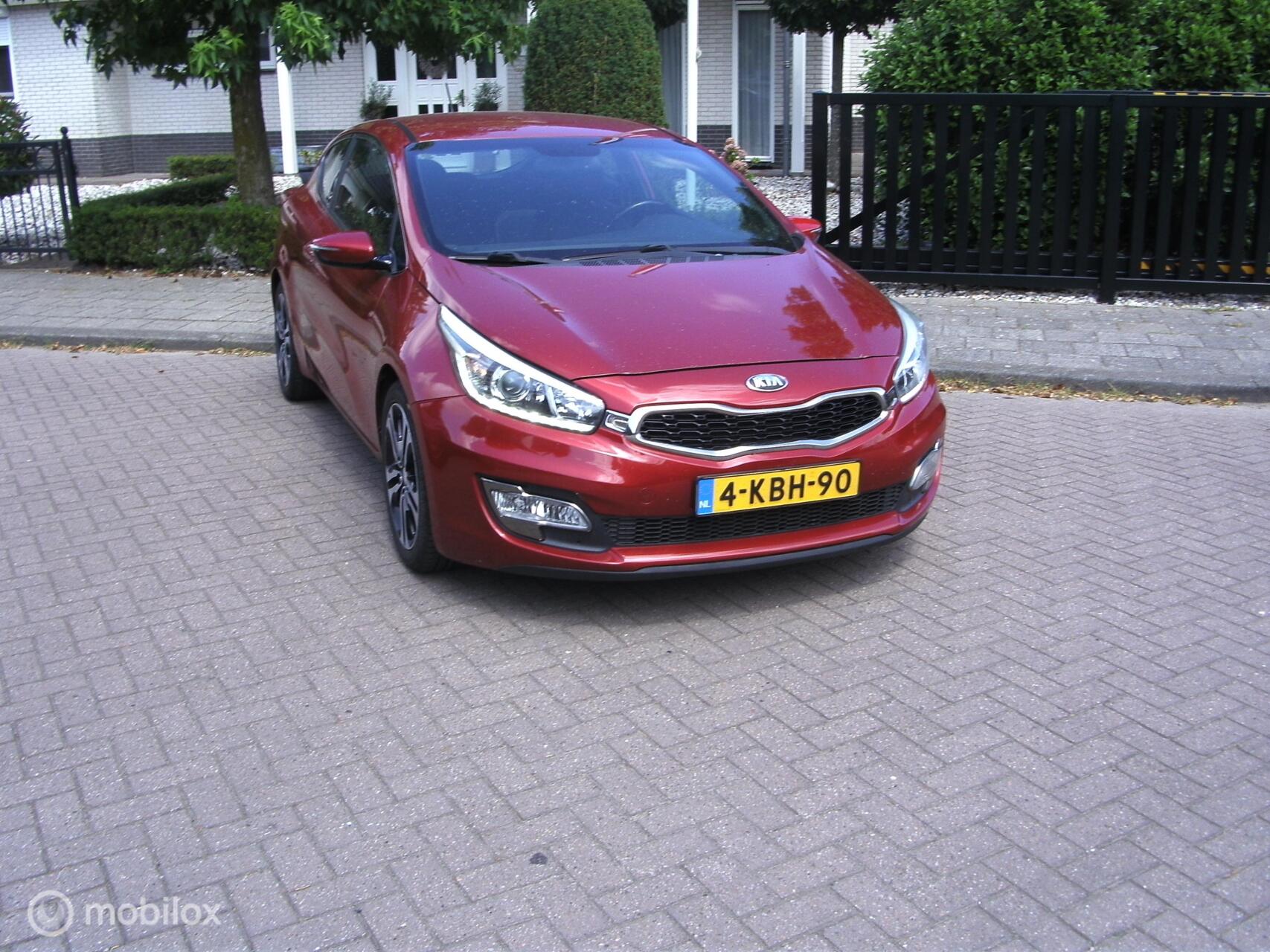 Foto van Kia Cee D