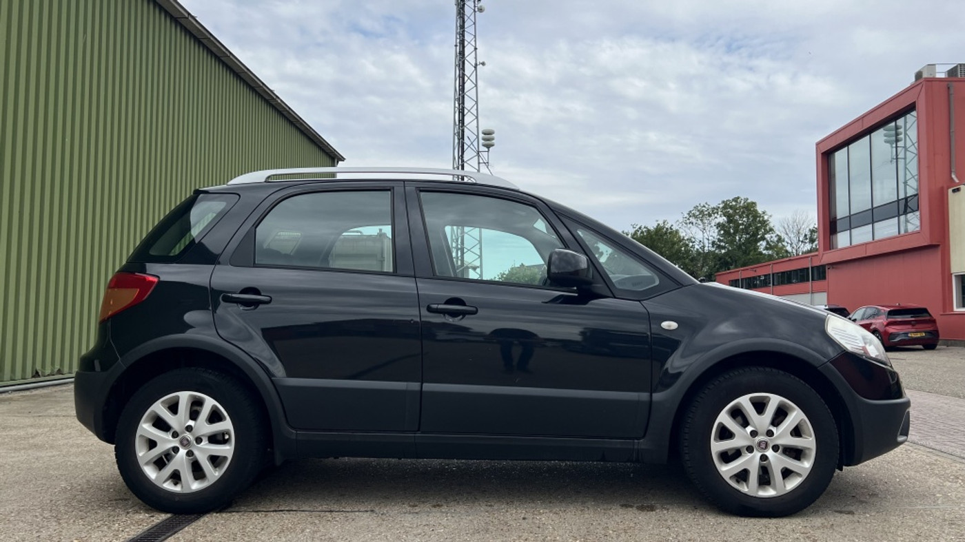 Foto van Fiat Fiat Sedici