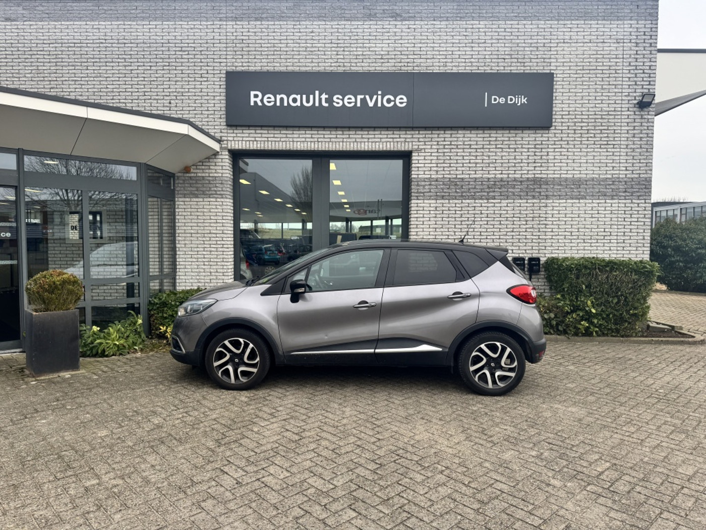 Renault Captur 1.2 TCe Dynamique 2014 - voorkant