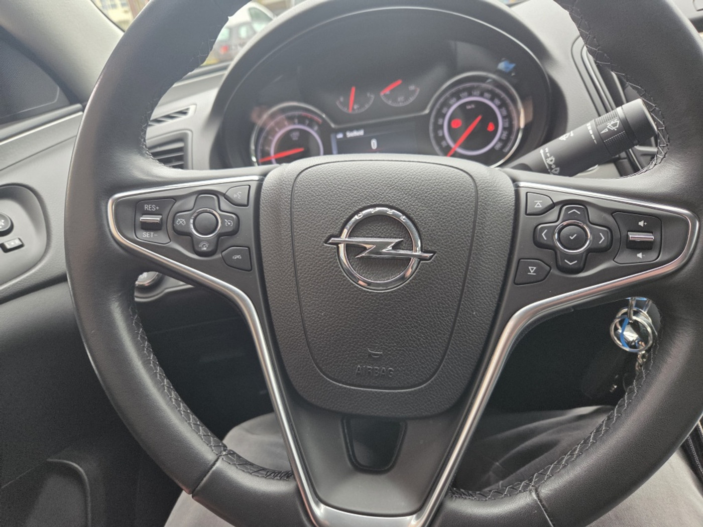 Foto van Opel Insignia Limousine HB