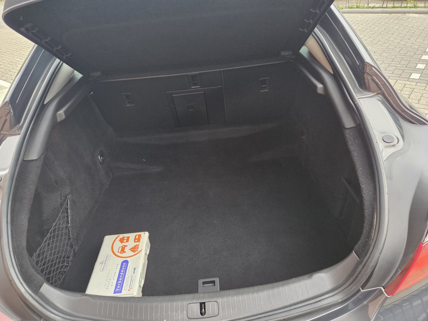 Foto van Opel Insignia Limousine HB