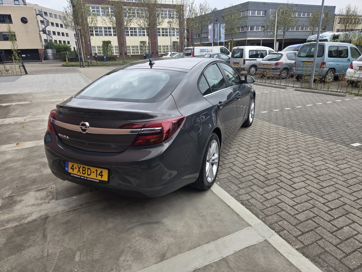 Foto van Opel Insignia Limousine HB
