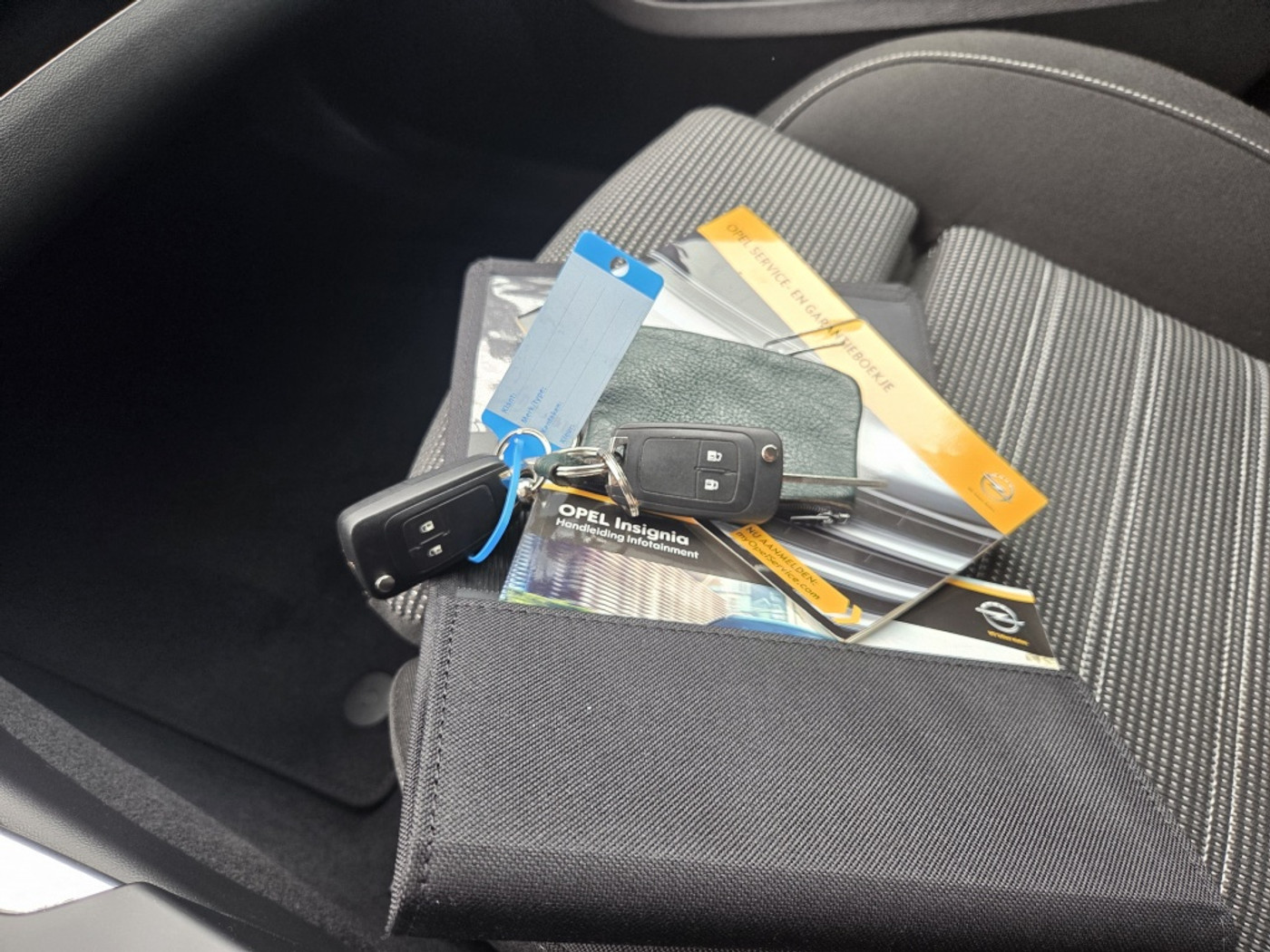 Foto van Opel Insignia Limousine HB