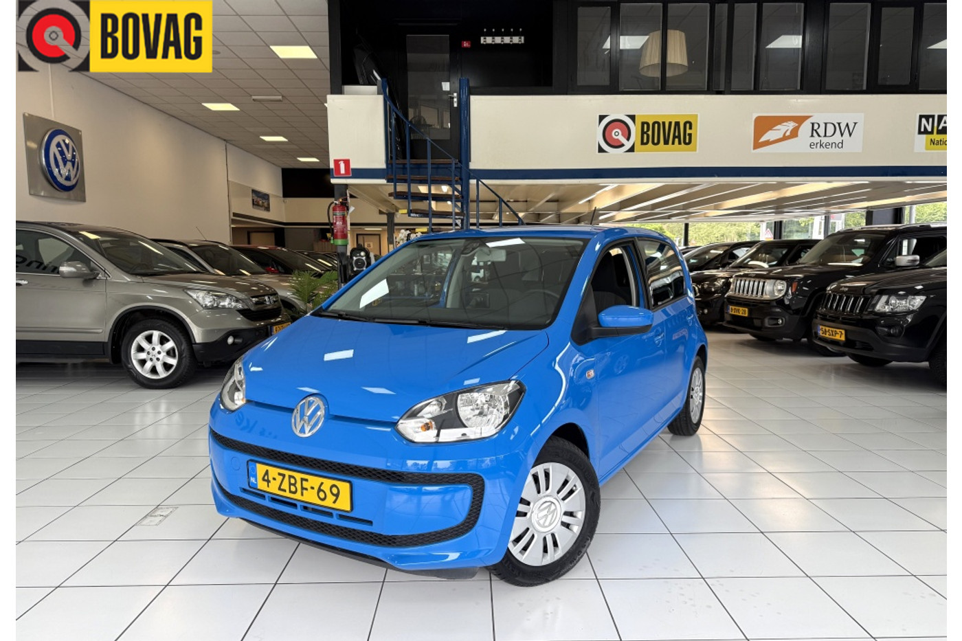 Volkswagen Up 1.0 move up! BlueM Bovag Garantie Airco 2015 - voorkant