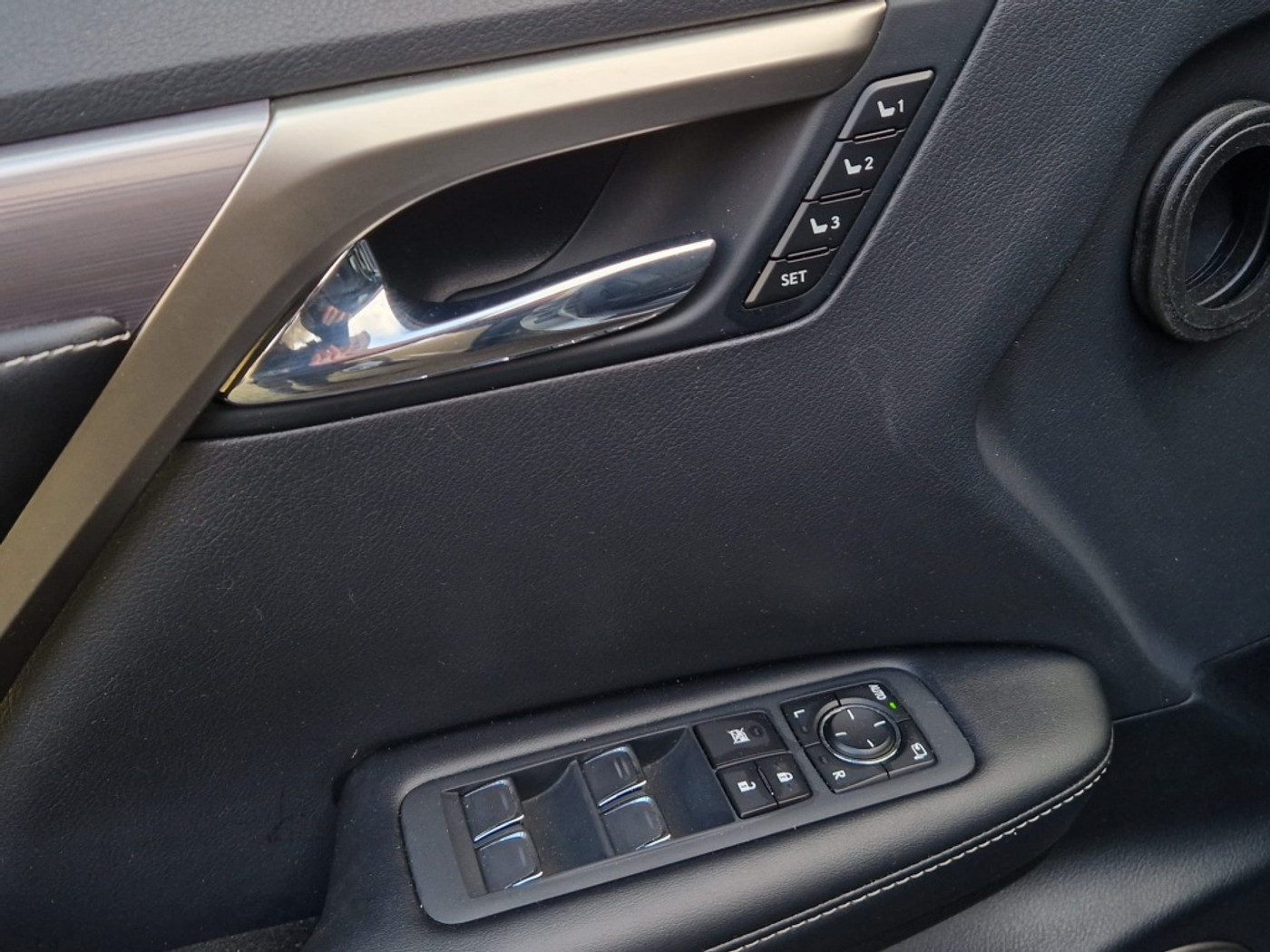 Foto van Lexus Lexus Rx450h