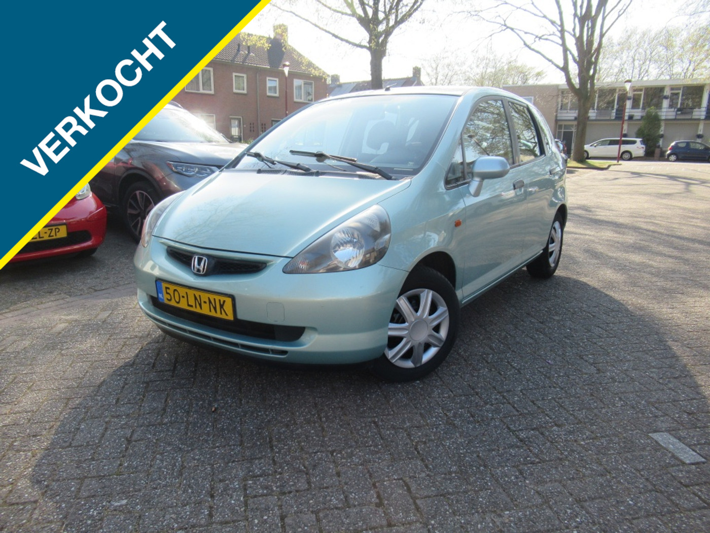 Honda Jazz 1.4 AUTOMAAT GR.Beurt+NW Banden+APK TOPPER! 2003 - voorkant