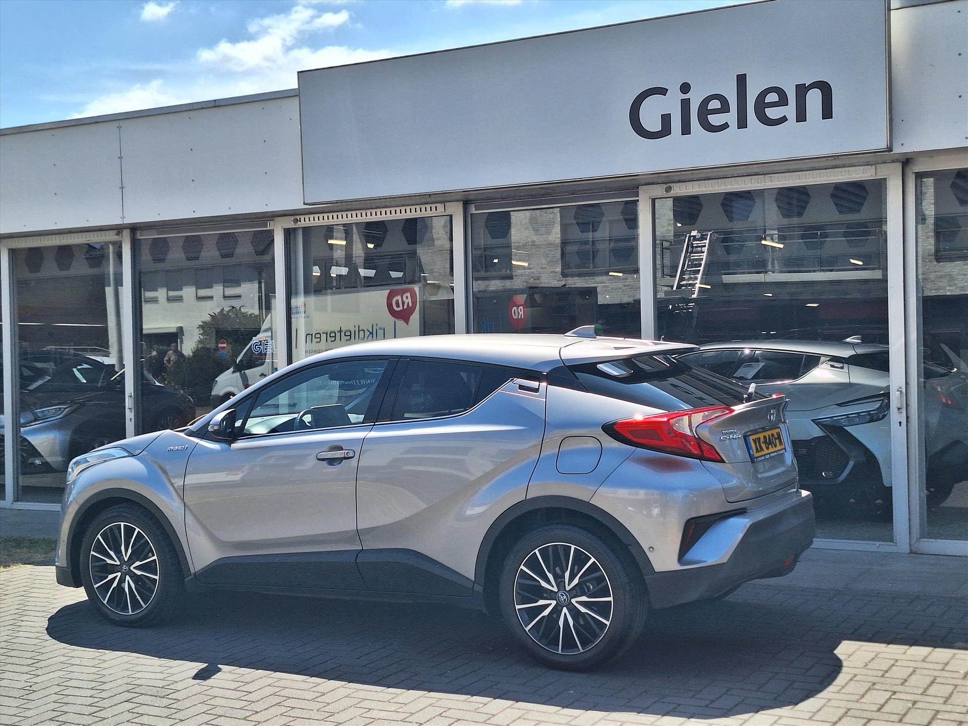 Foto van Toyota Toyota C-hr