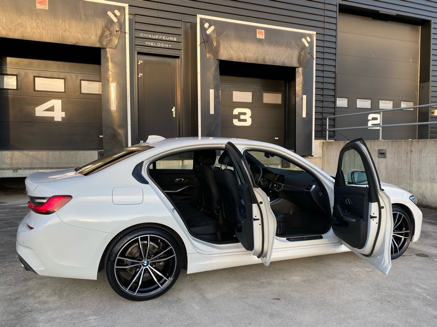 Foto van BMW 320i