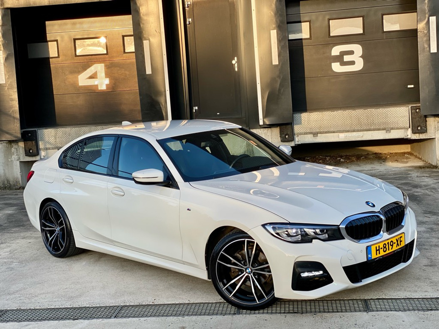 Foto van BMW 320i