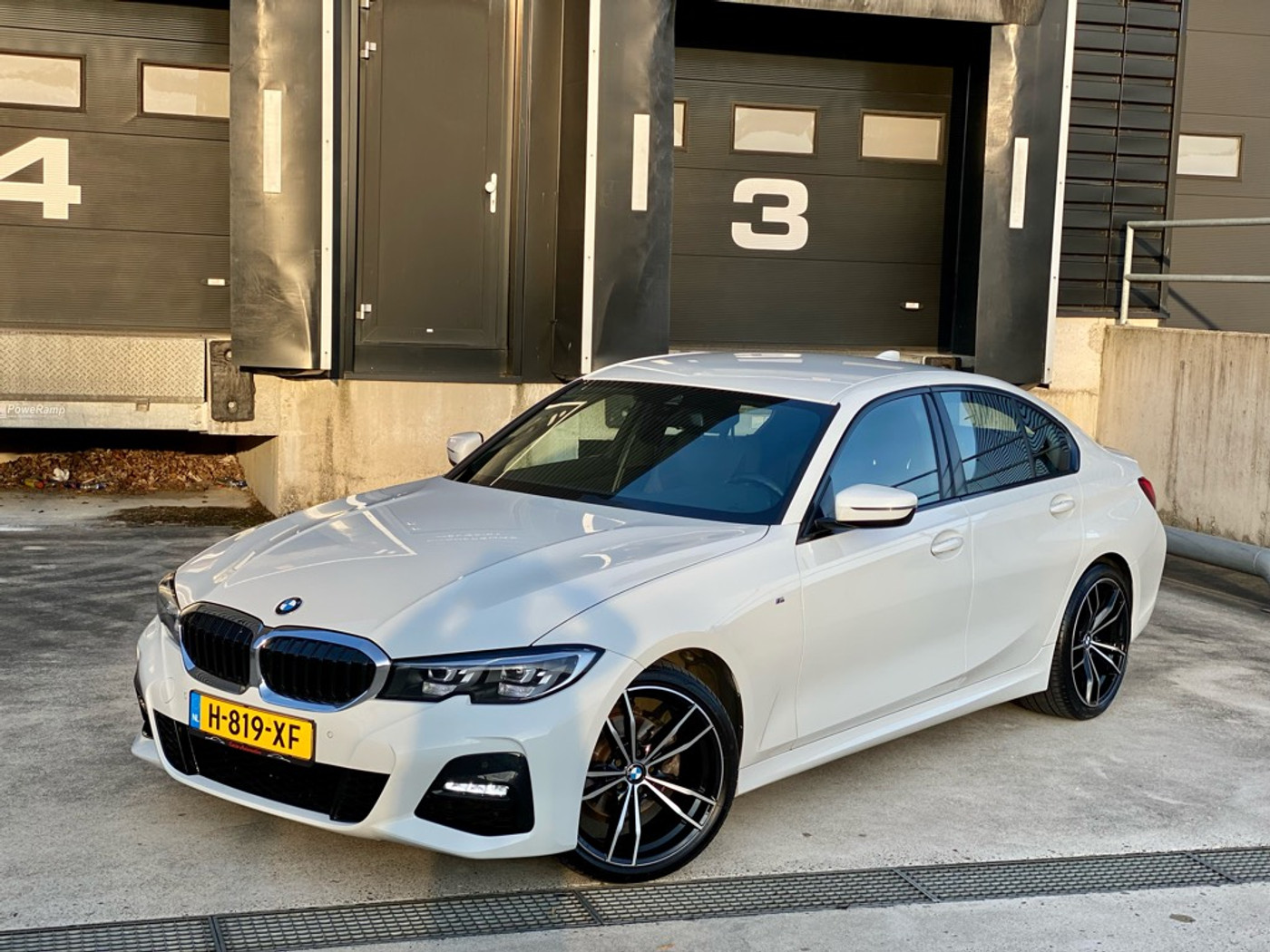 Foto van BMW 320i