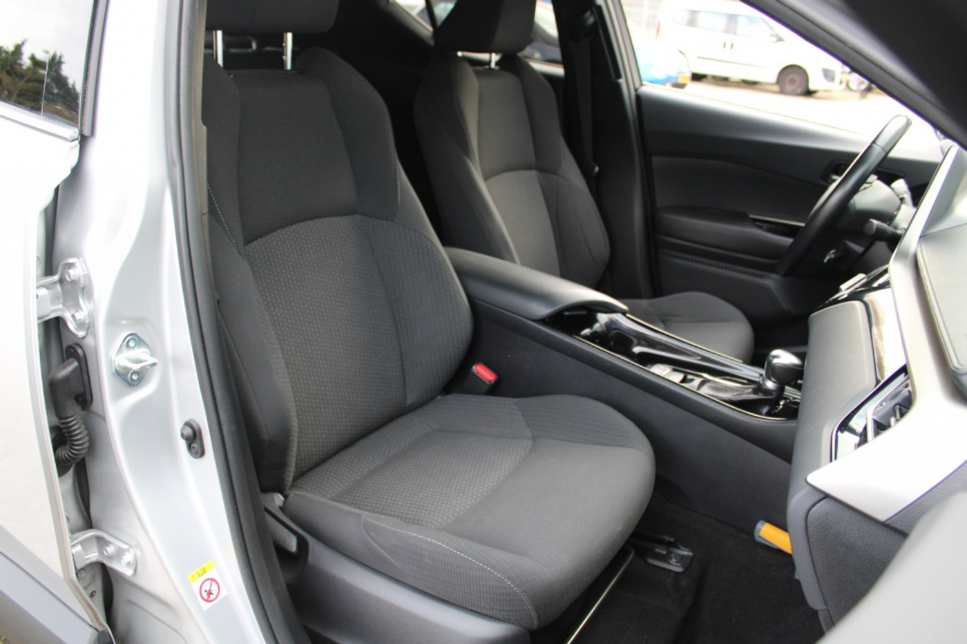 Foto van Toyota C-hr