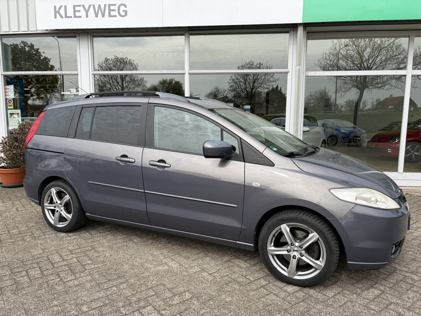 Foto van Mazda 5