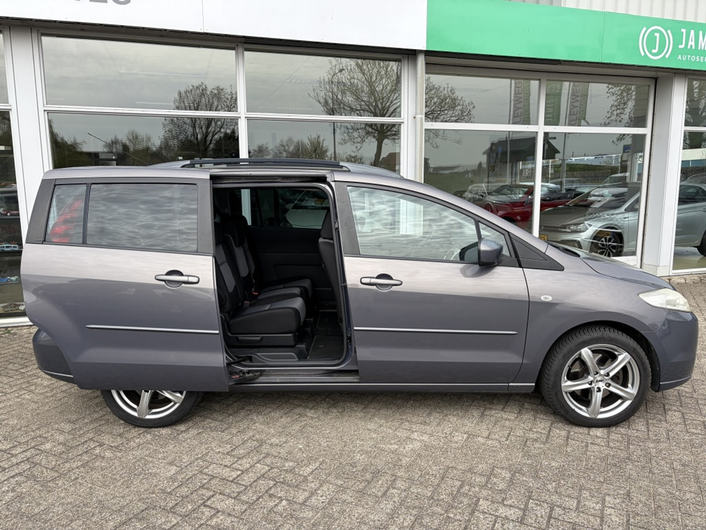 Foto van Mazda 5