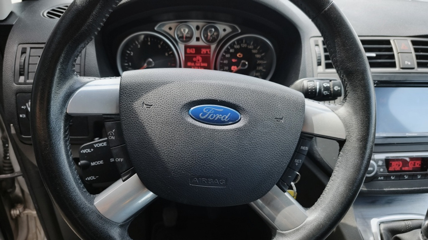 Foto van Ford C-max
