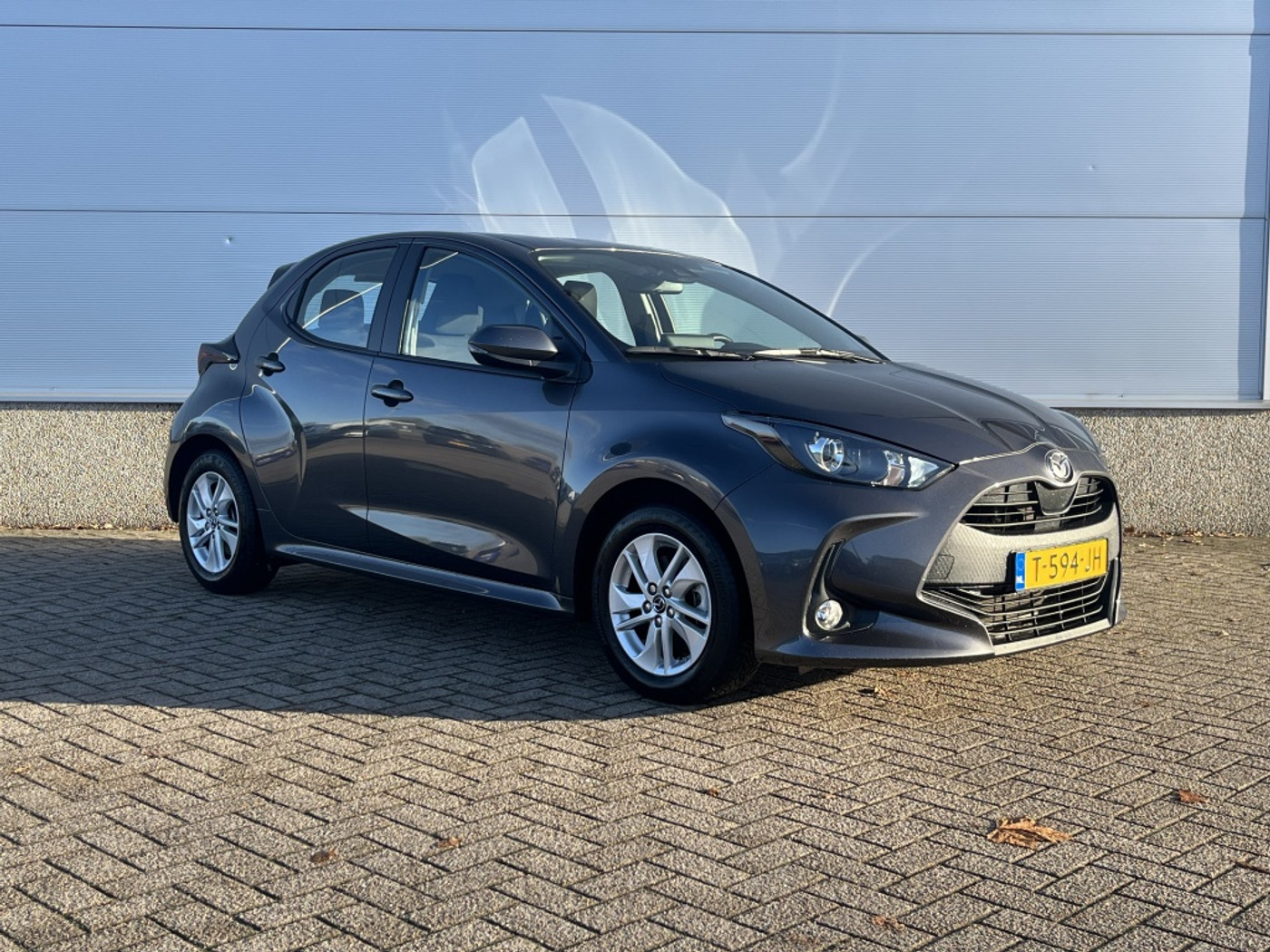 Foto van Mazda Mazda2 Hybrid