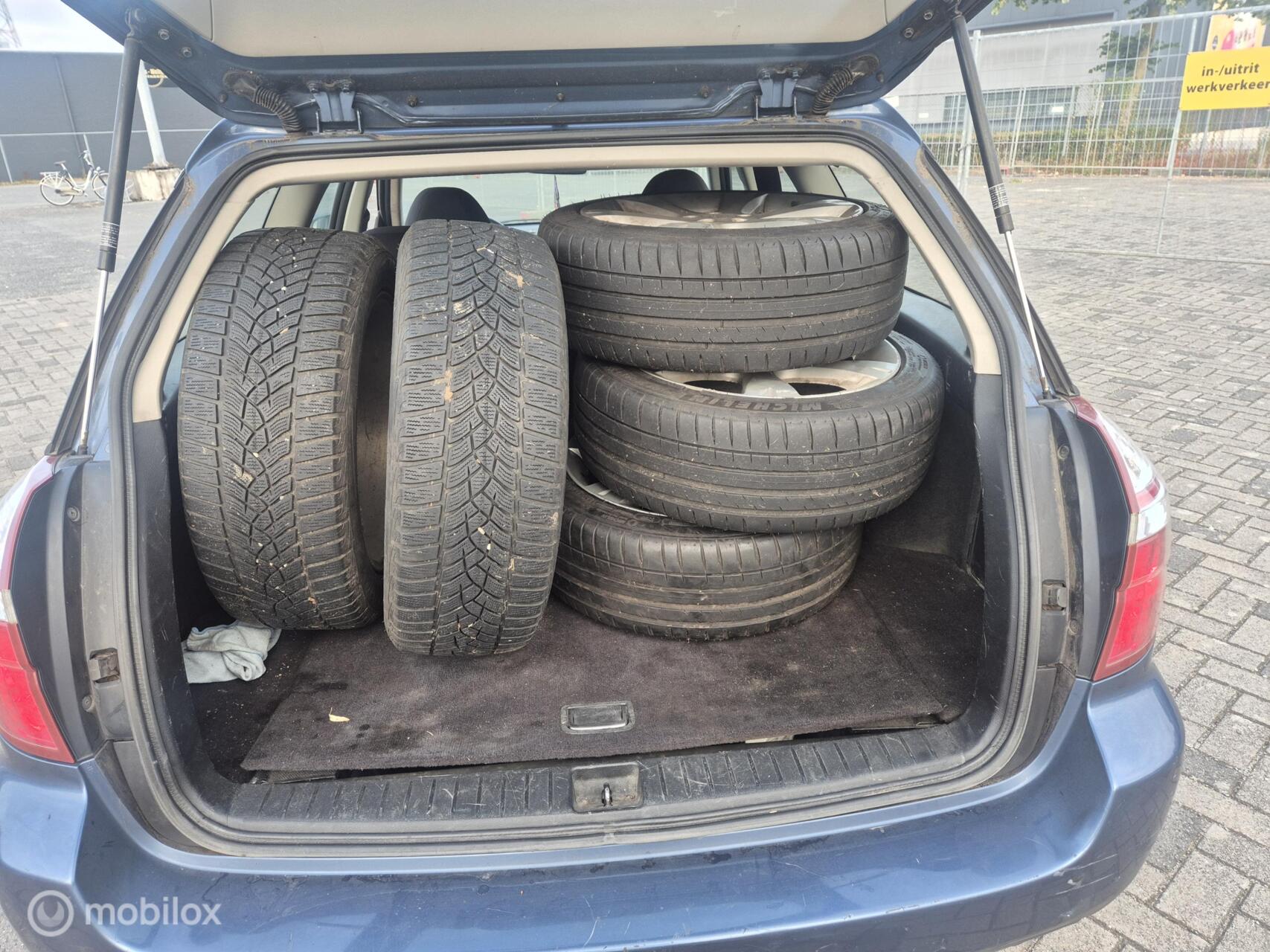 Foto van Subaru Legacy