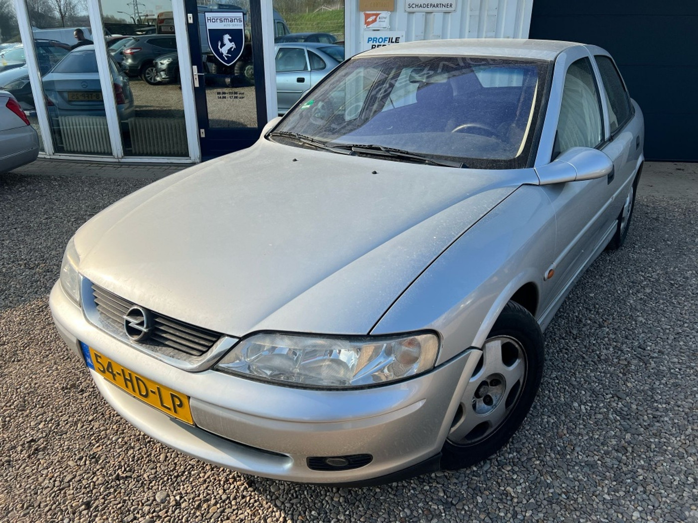 Opel Vectra-b verkocht !!!!!! 2001 - voorkant