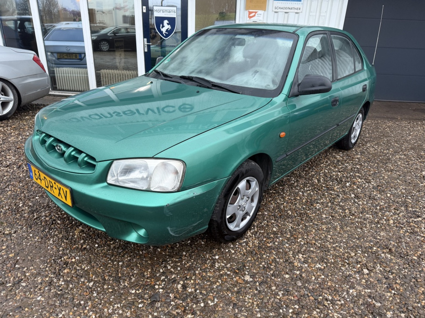 Hyundai Accent VERKOCHT 2000 - voorkant