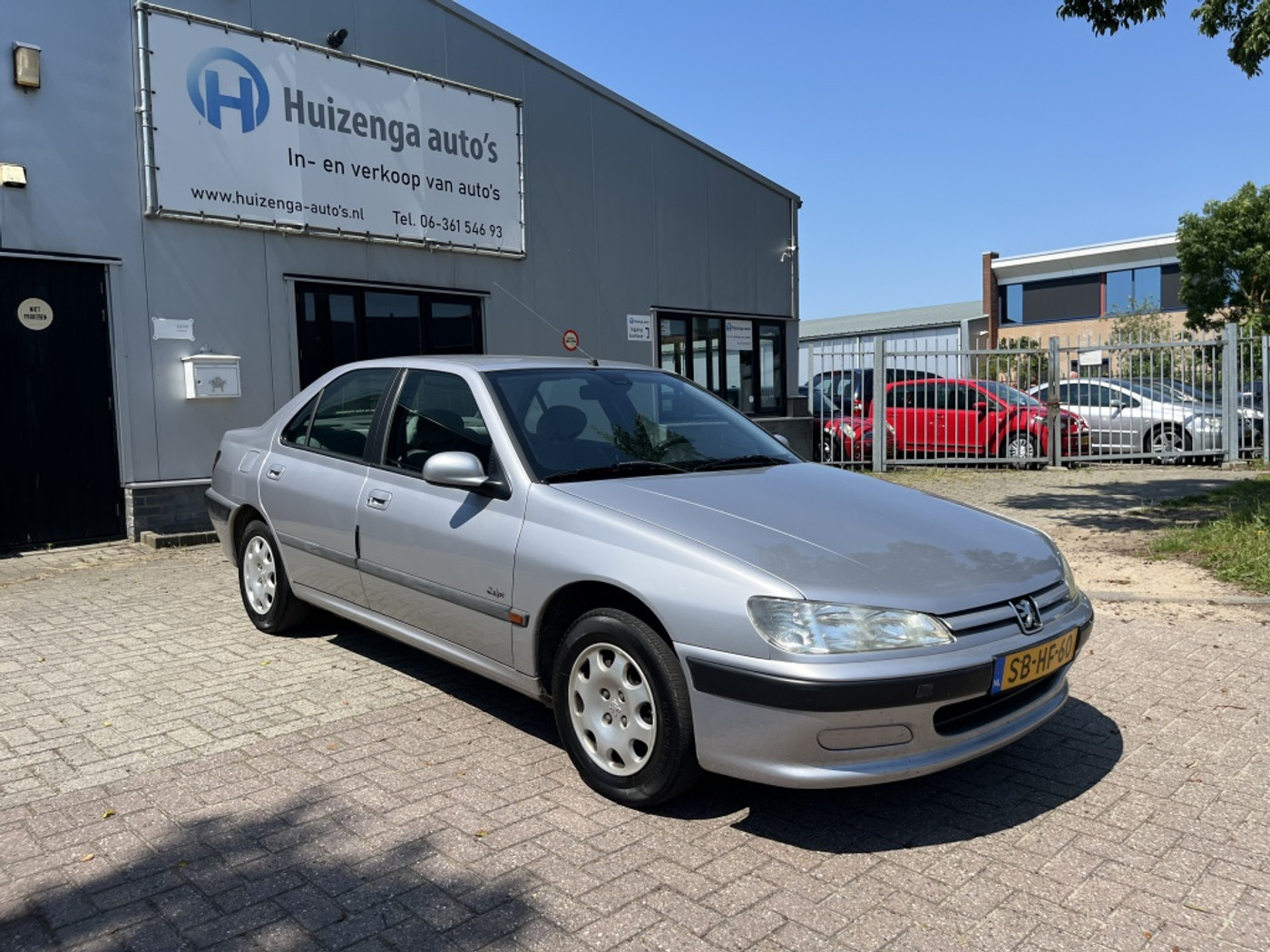 Peugeot 406 1.8-16V SR| SEDAN!! | MET APK! 1997 - voorkant