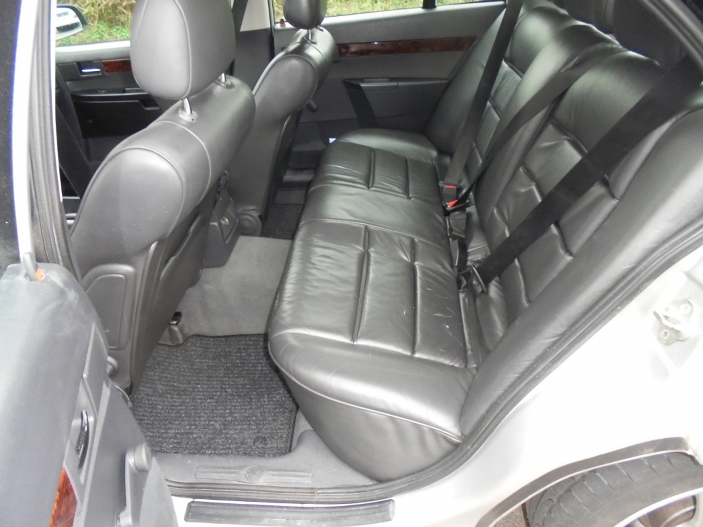Foto van Opel Omega-b