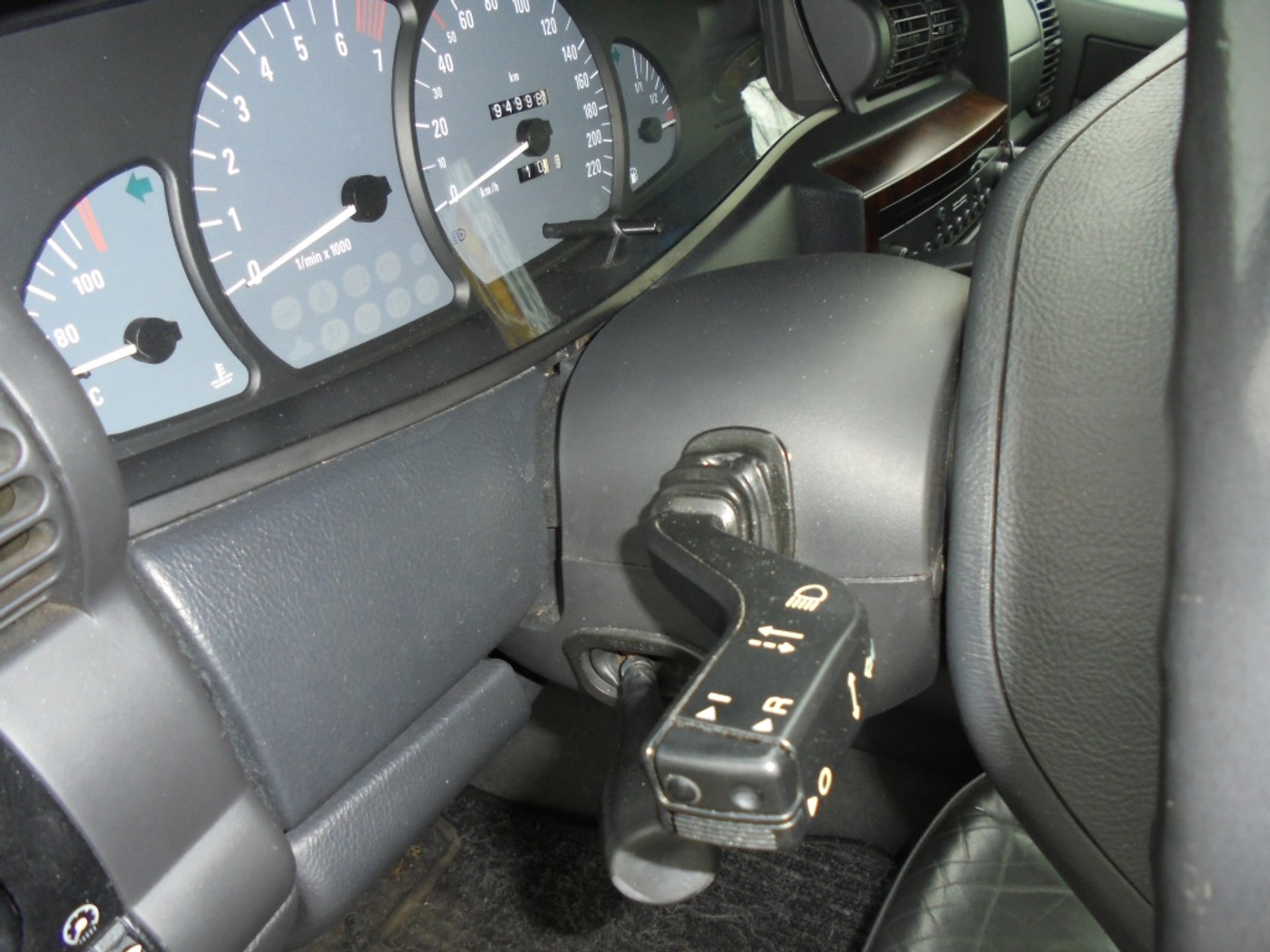 Foto van Opel Omega-b