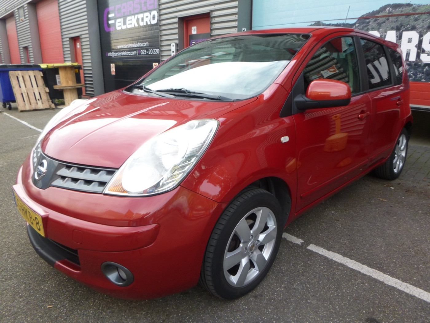 Nissan Nissan Note 1.6,LUXE uitvoering, 98.158KM NAP, APK 11-26 2009 - voorkant