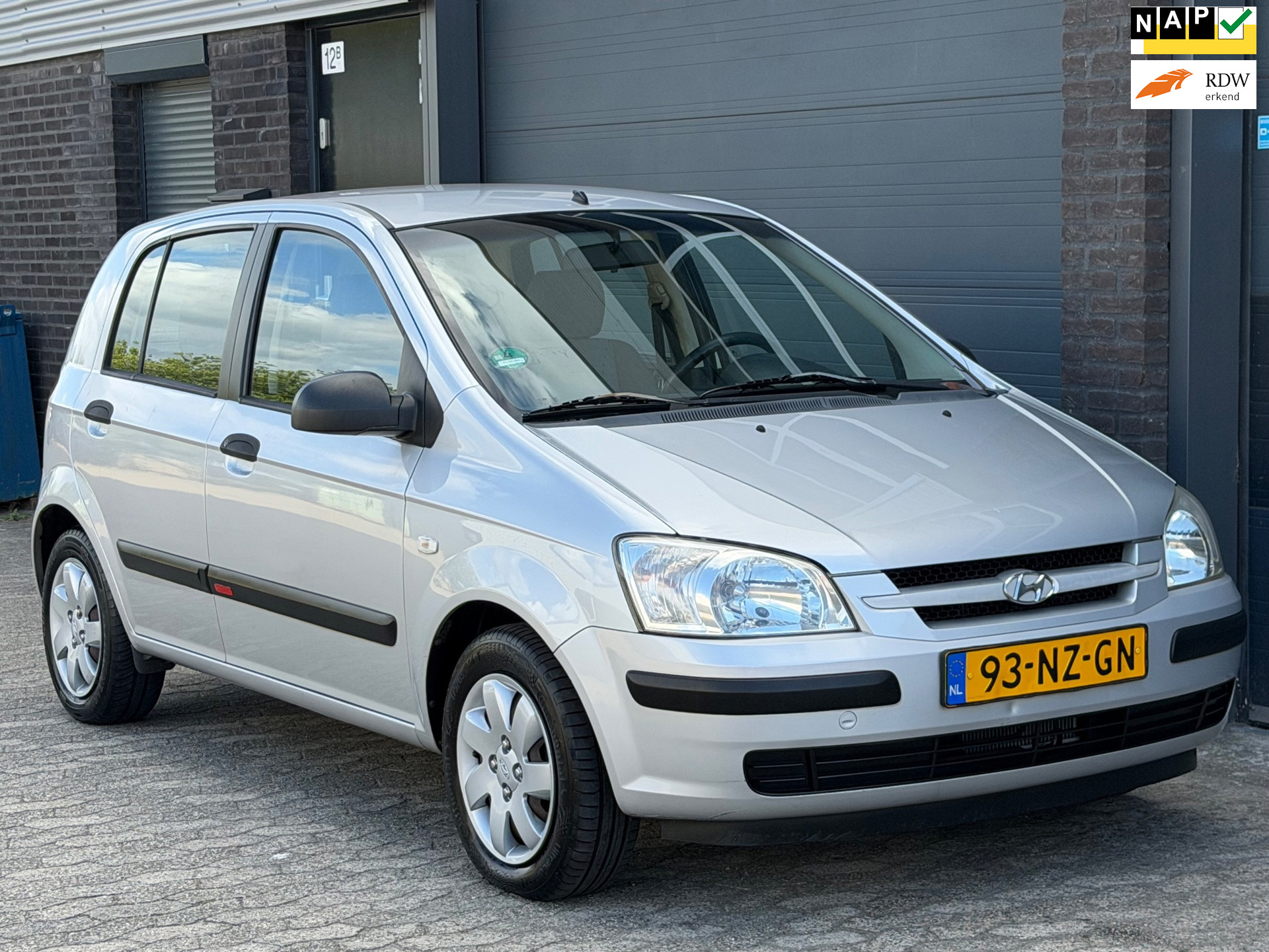 Hyundai Getz 1.3i GL 5drs NIEUW APK 2004 - voorkant